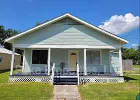 featured image of 300 West Verdine Street