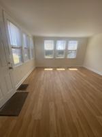 featured image of 409 Adams St #5