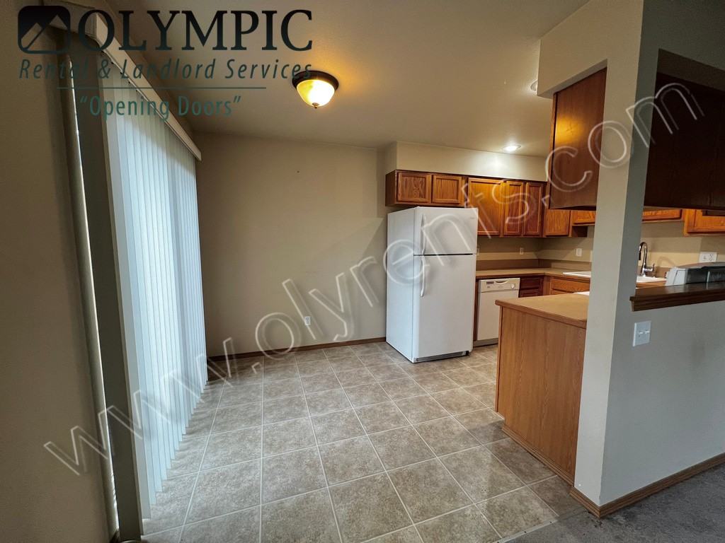 508 N 4Th Ave Sw - Photo 3 of 21