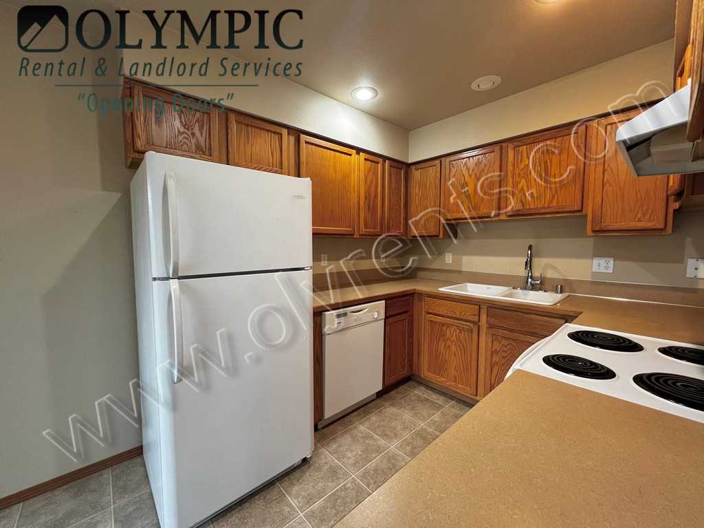 508 N 4Th Ave Sw - Photo 5 of 21