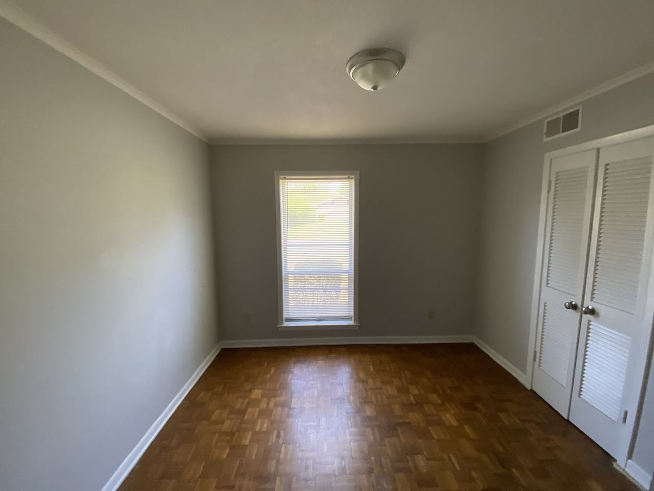 479 Whiteville Ave - Photo 2 of 9