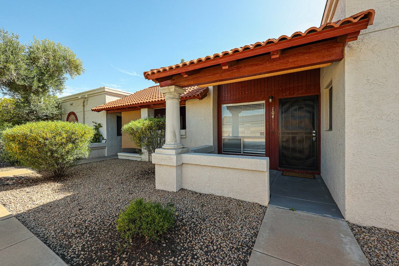 10815 W Northern Ave #104 - Photo 2 of 41