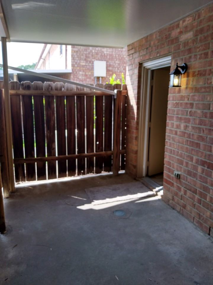 3527 Helena Ave - Photo 3 of 35