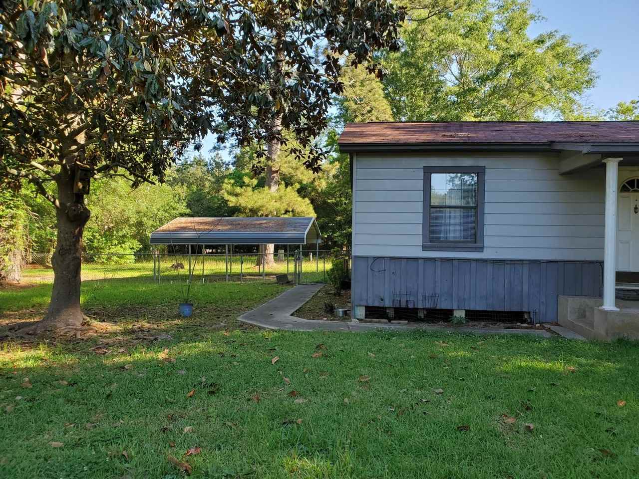 540 W Deer St - Photo 2 of 5