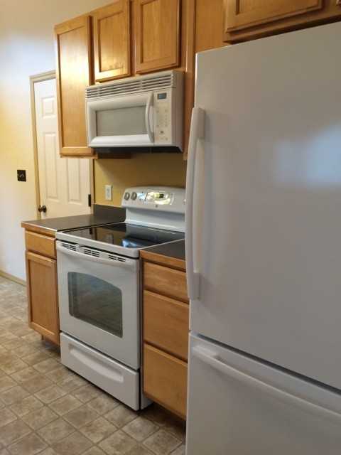 516 Connor Ct - Photo 2 of 21