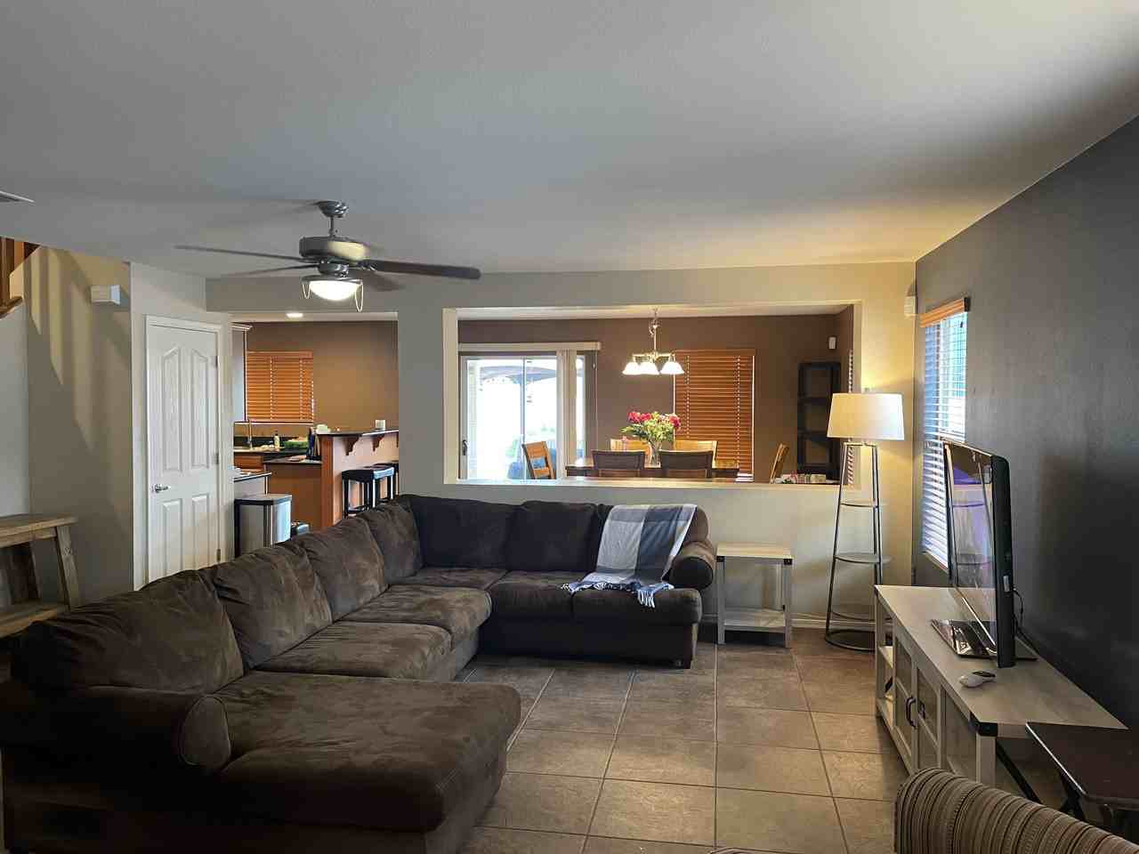 1041 W Calle Vista De Suenos - Photo 4 of 33