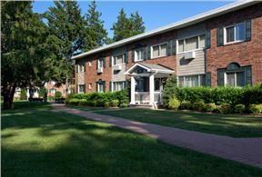 Fairfield at Hauppauge - Photo 3 of 34