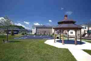 Grandeville At Cascade Lake - Photo 2 of 15