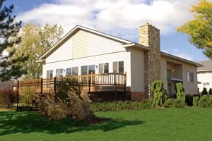 Grand Oaks Apartments - Photo 2 of 5