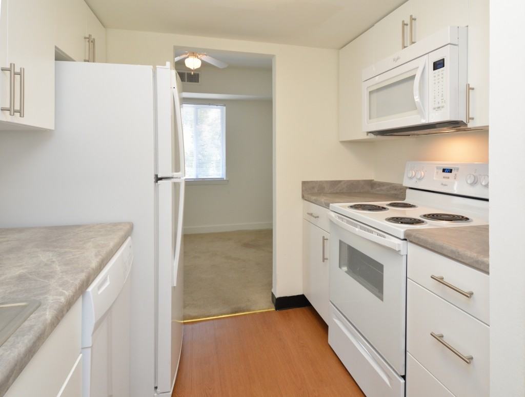 Paoli Place Apartments 27 E Central Ave, Paoli, PA 19301 Zumper