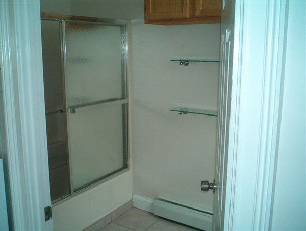 808 Walnut St - Photo 2 of 6