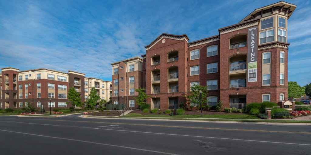 Highland Square - Photo 2 of 23