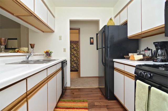 Woodlands on Green Bay - Photo 2 of 15