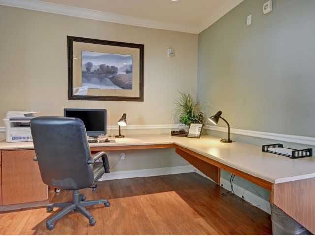 The Kensington - Photo 3 of 21