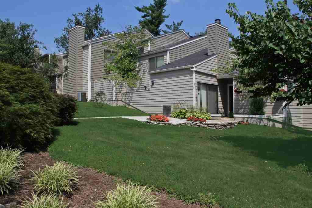 Saddlebrook at Tates Creek - Photo 3 of 33