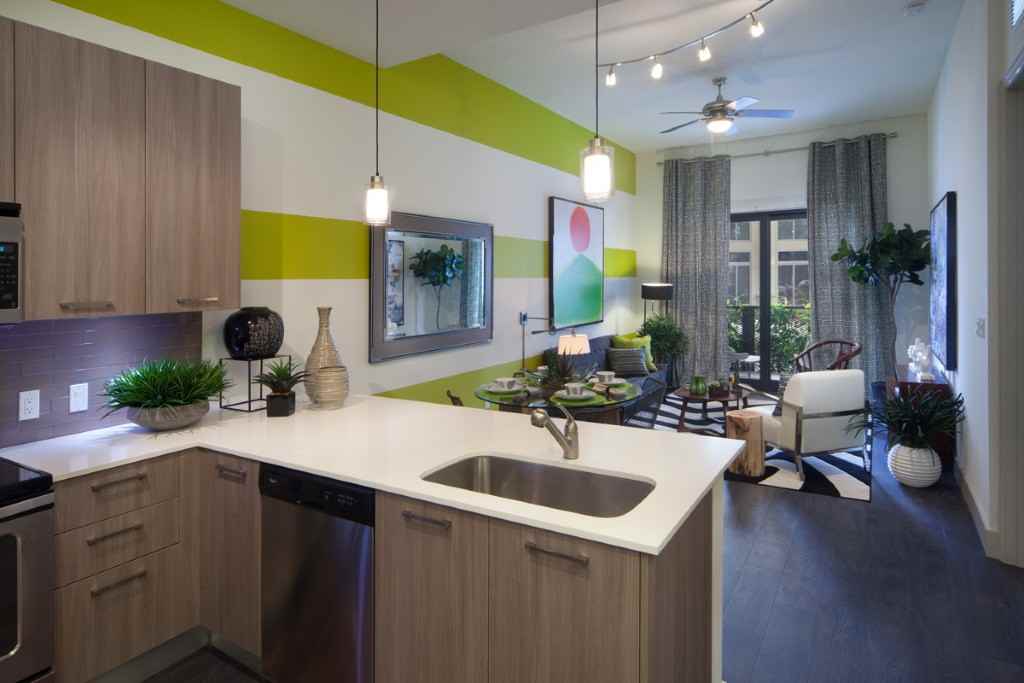 Aviva Coral Gables - Photo 3 of 23