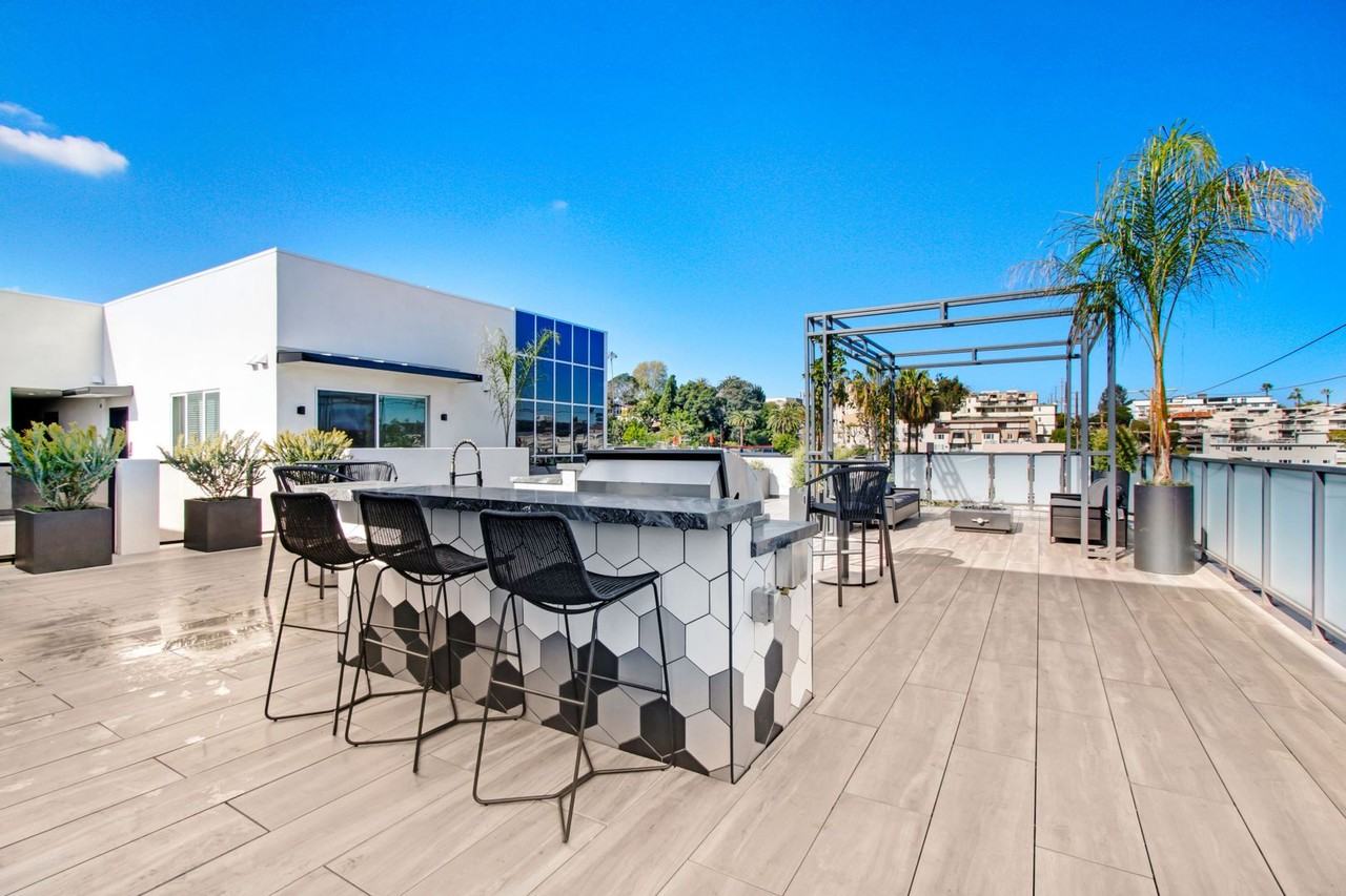 THE ROSE. at OVERLAND - Photo 5 of 50