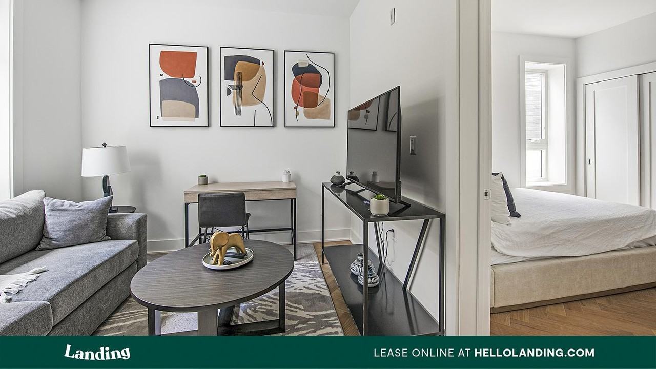 3743 12th St NE - Photo 5 of 34