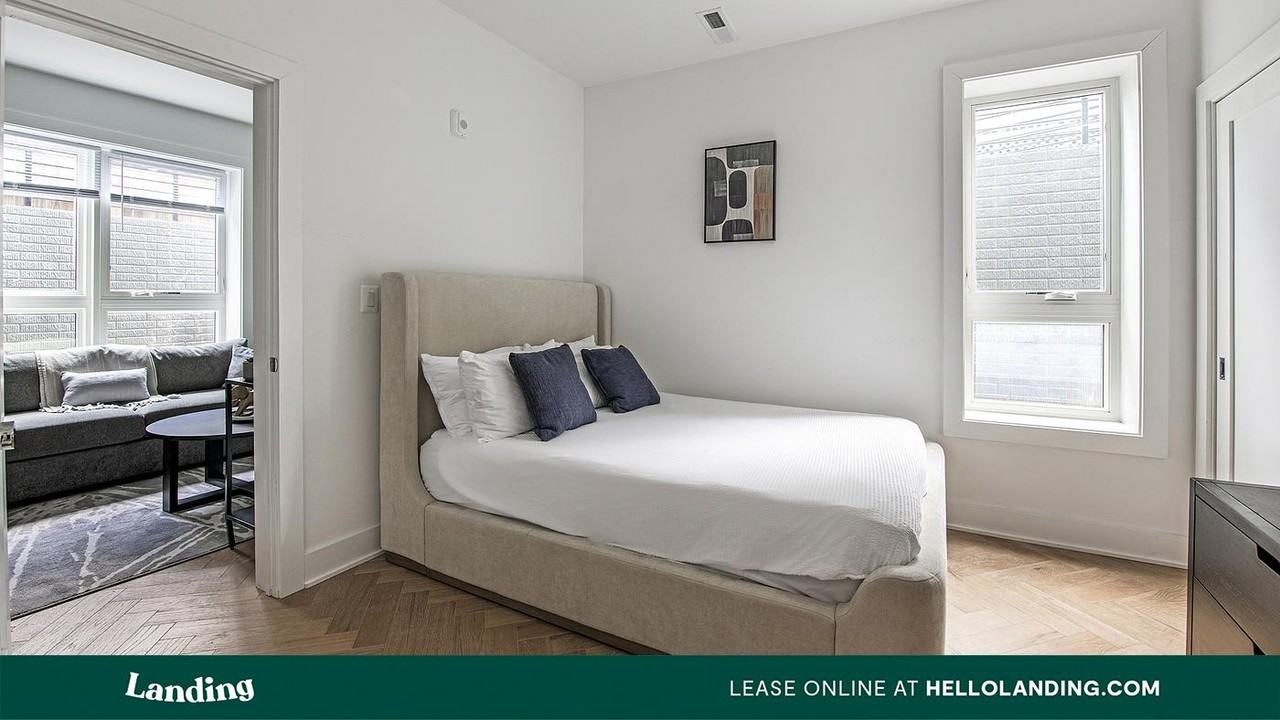 3743 12th St NE - Photo 7 of 34