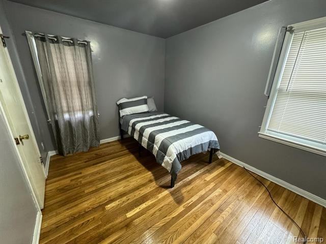 13411 Tacoma St - Photo 4 of 15