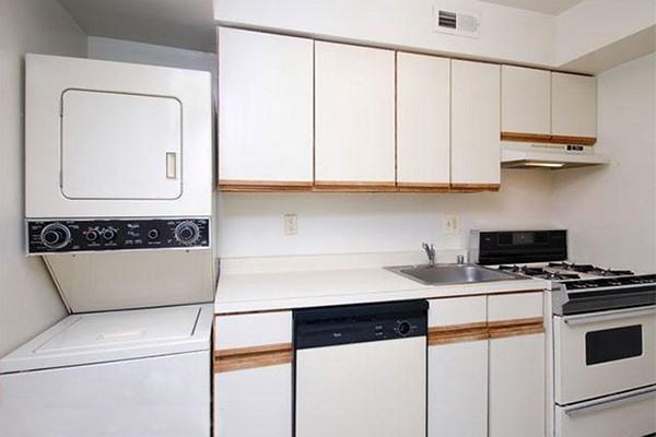 Brinkley House - Photo 3 of 15