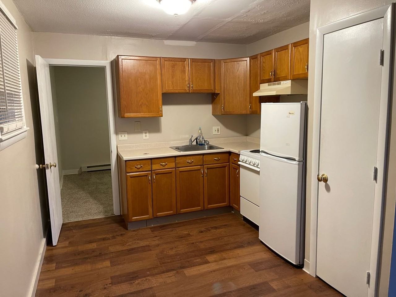 One Bedroom Unit Available Now!!! - Photo 3 of 6