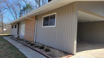 featured image of 223 Cherry St