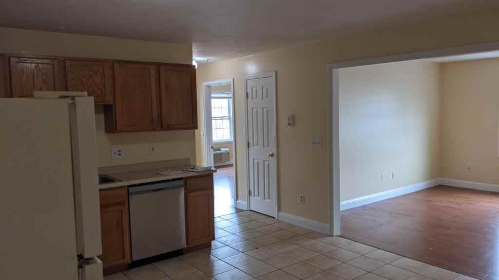 12 Pratt St #208 - Photo 6 of 17
