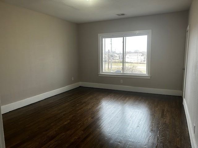 1208 N Denver Ave - Photo 2 of 9