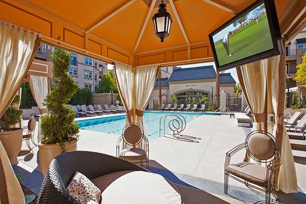 Carlyle at Colton Plaza - Photo 2 of 20