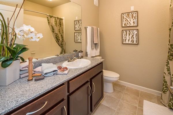 Trinity Exchange Luxury Apartments - Photo 3 of 26