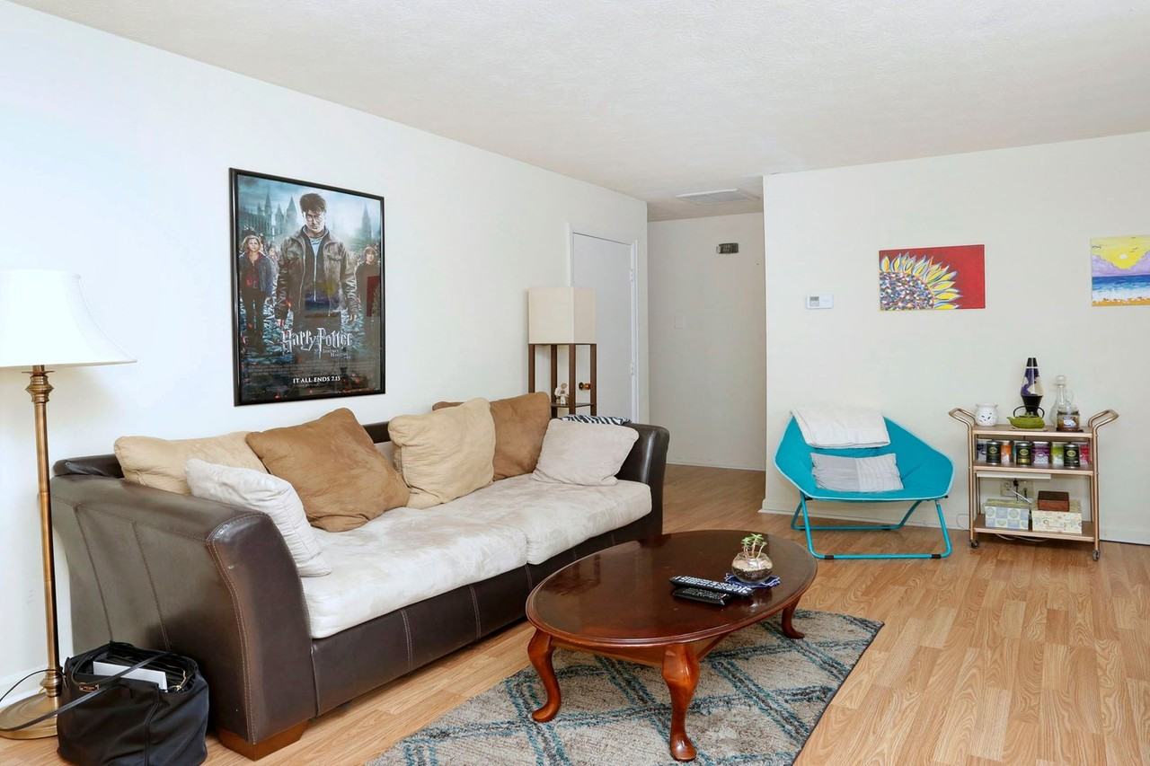 1352 Royalty Court - Photo 2 of 22