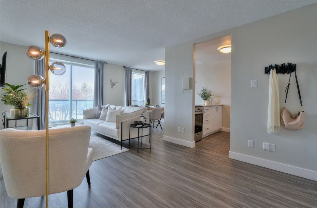 838 Pinewood Crescent Apartments 838 Pinewood Cres, Ottawa, ON K2B