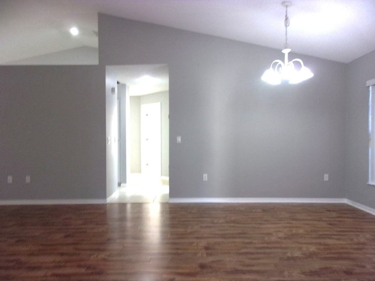 90 Oak Village Blvd - Photo 5 of 9