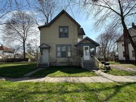 featured image of 227 Orange St