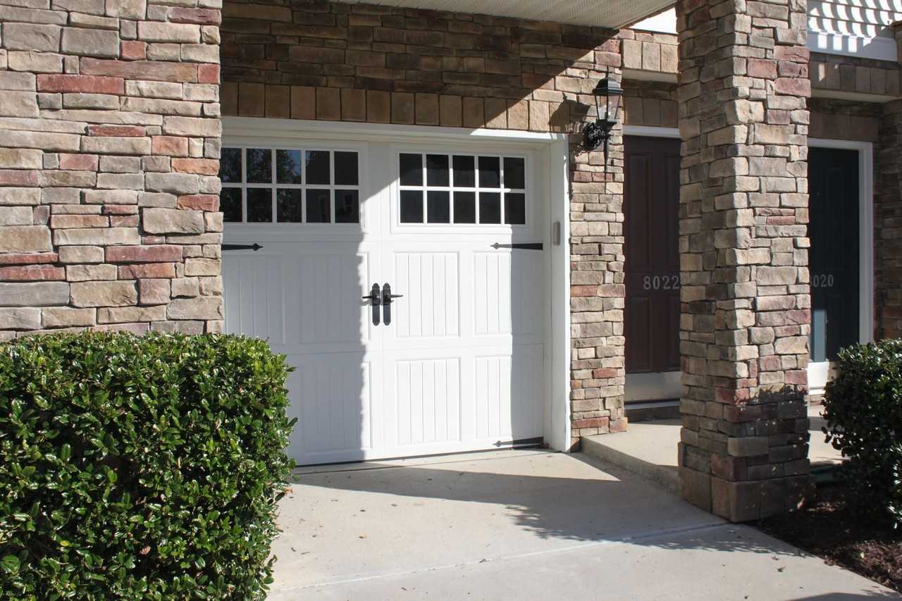 8022 Goldenrain Way - Photo 2 of 24