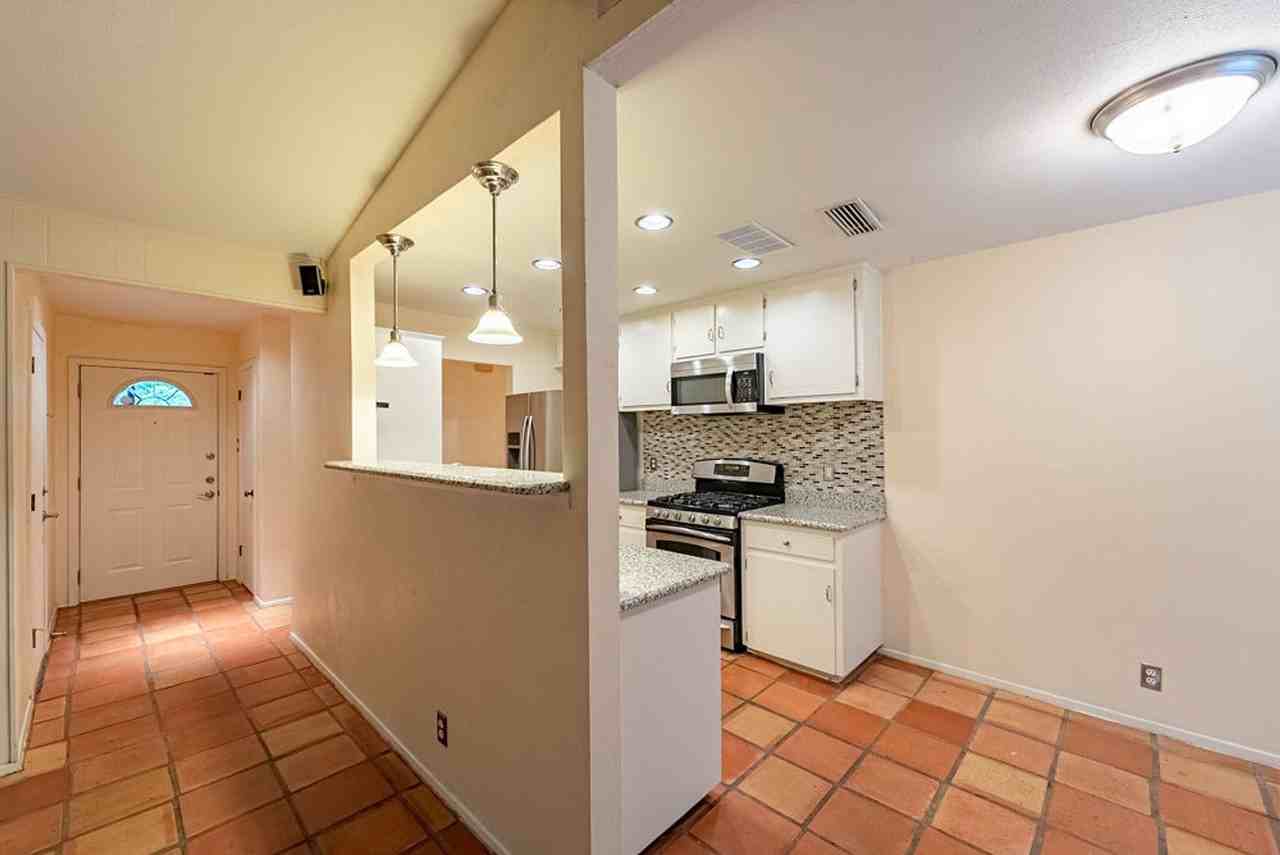 11616 Fast Horse Dr - Photo 4 of 22