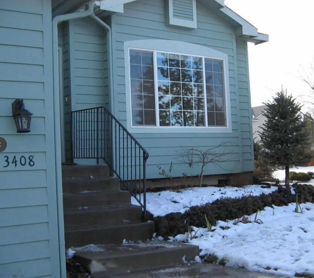 3408 E 48th Ct - Photo 3 of 50