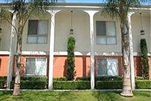 Mission Suites Apartments - Photo 2 of 11