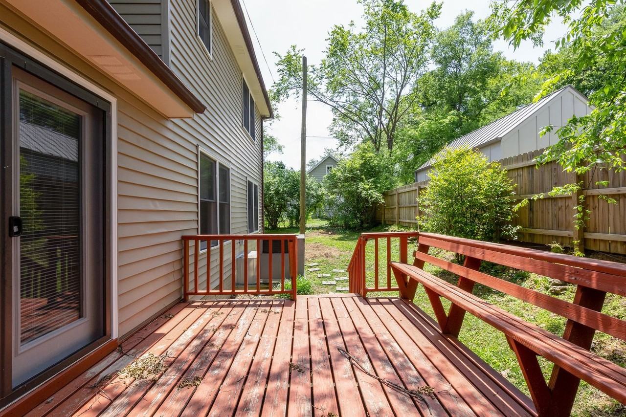 2005 24th Ave S - Photo 4 of 31