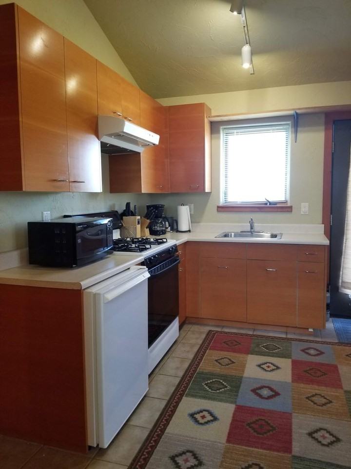 1597 Mount Washburn Dr - Photo 5 of 11