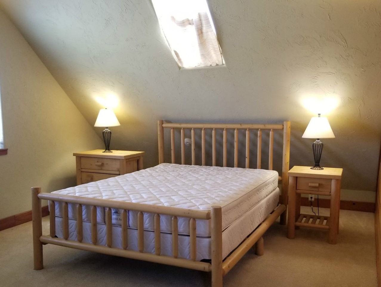 1597 Mount Washburn Dr - Photo 6 of 11