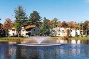 Hollandale Apartments - Photo 3 of 8