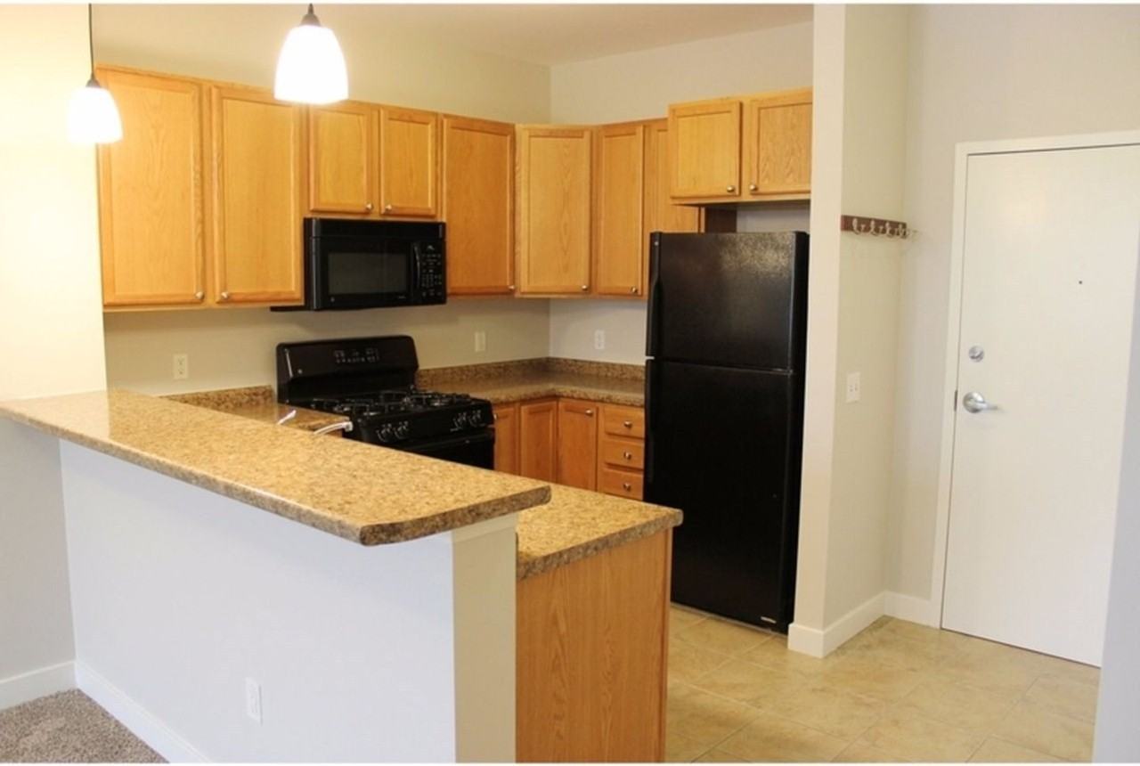 410 Farrell St - Photo 2 of 18