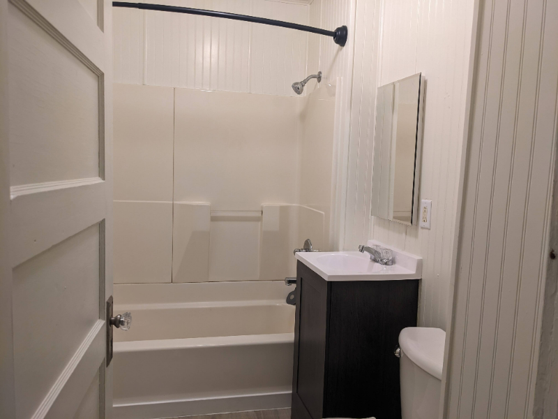 2705 Meek Ave, Des Moines, IA 50311 2 Bedroom Apartment for Rent PadMapper