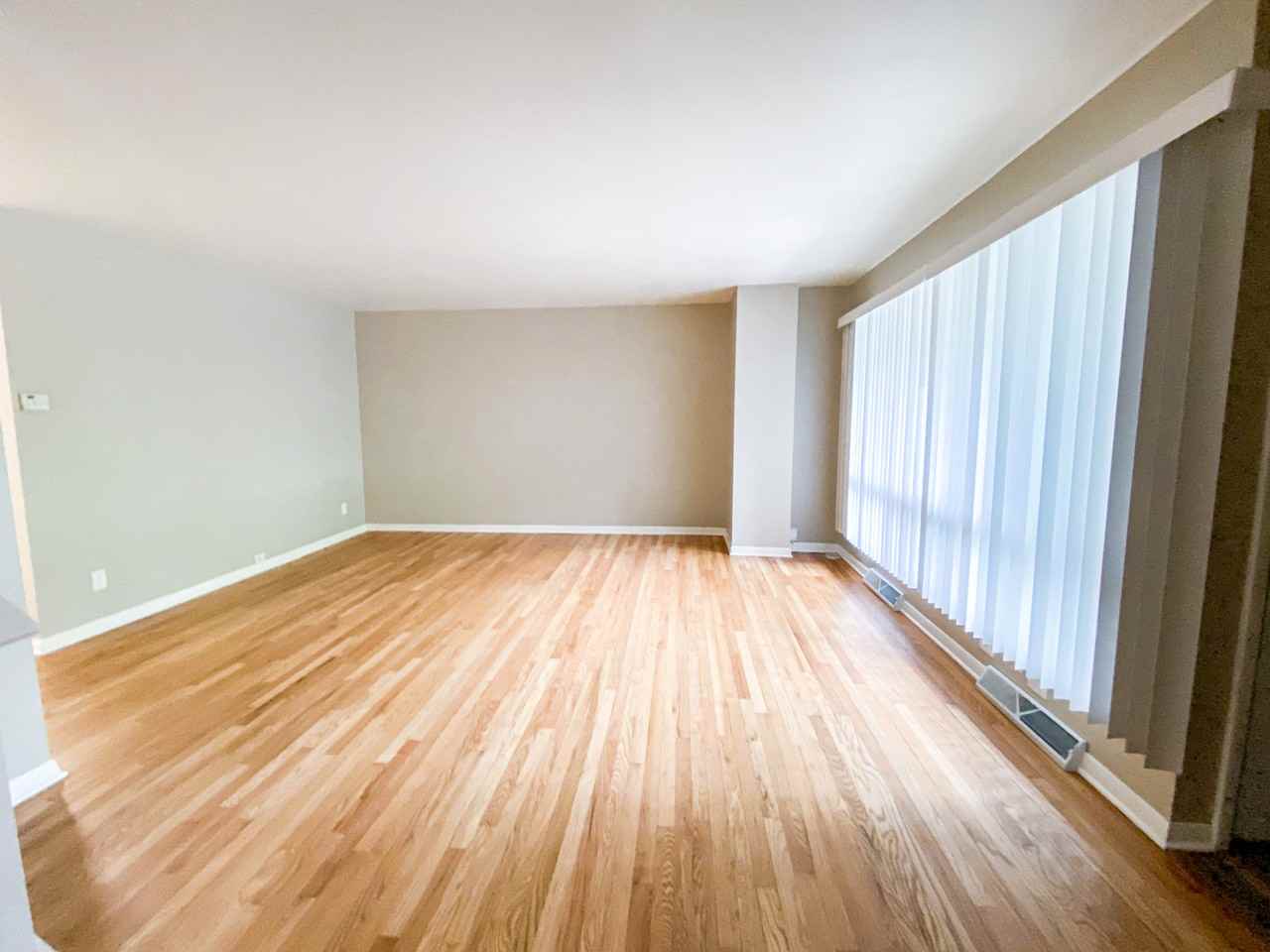 1107 Catalpa Circle - Photo 5 of 16