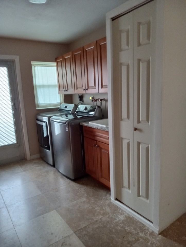 10199 Imperial Point Dr W #NA - Photo 6 of 28