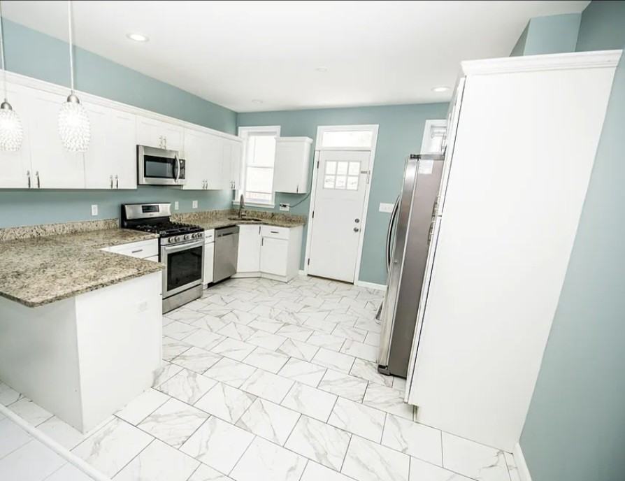 205 Pontiac Ave #NA - Photo 3 of 3