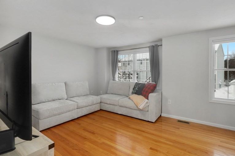 41 Boston Road - Photo 6 of 41