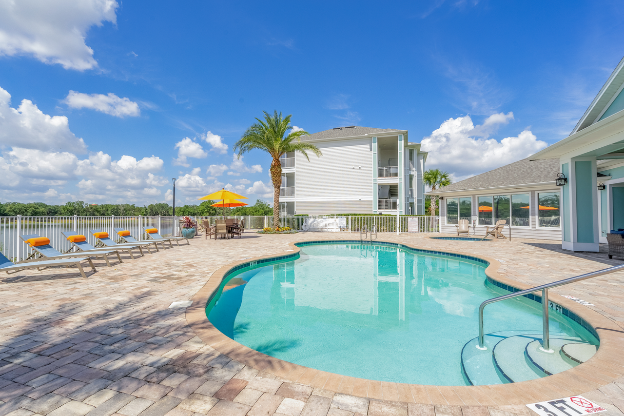 Apartments Near Century Lakehouse